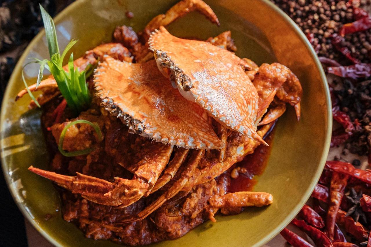 Hyatt Regency Lucknow Gomti Nagar Hotel Ngoại thất bức ảnh A chilli crab