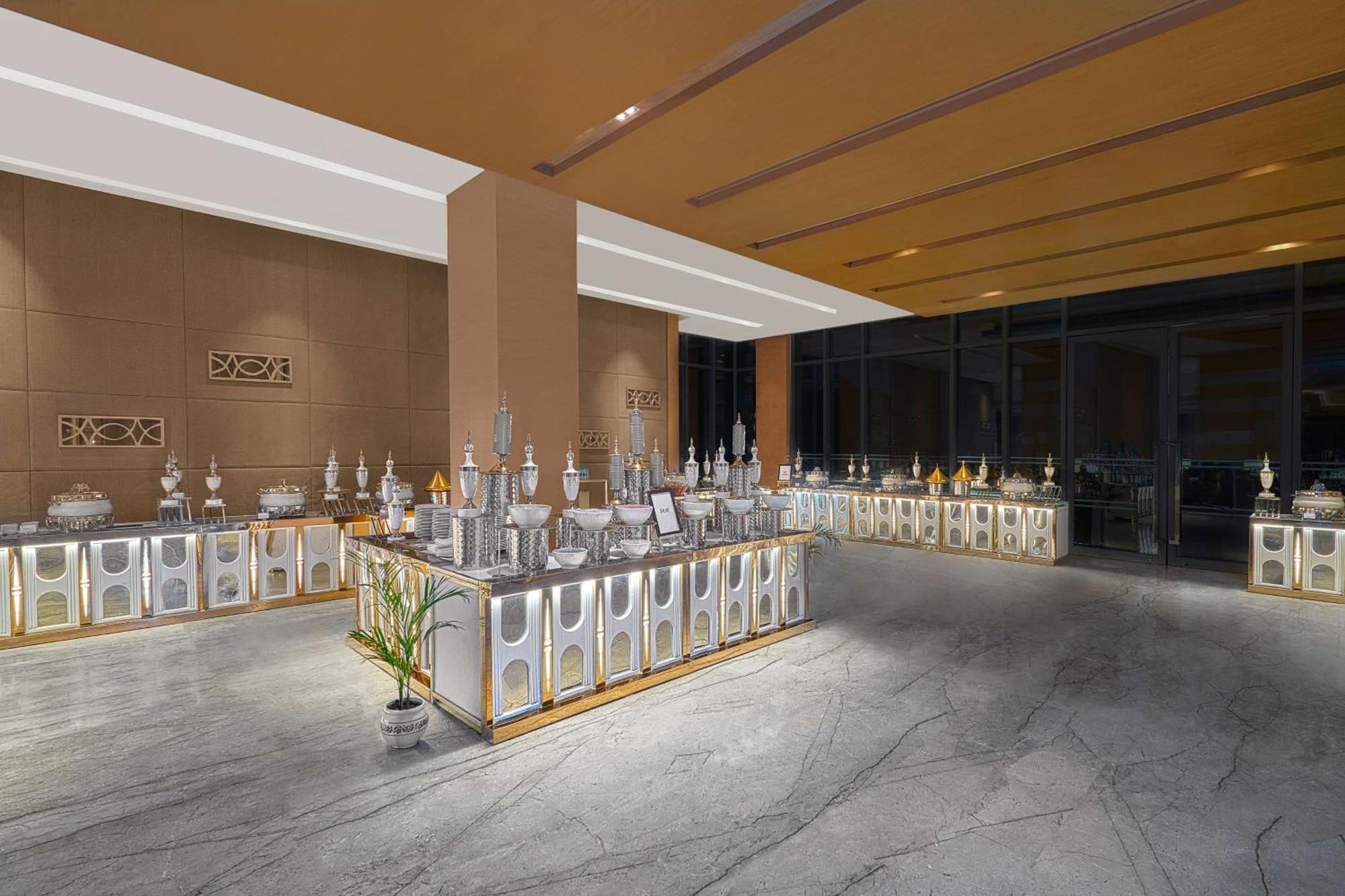 Hyatt Regency Lucknow Gomti Nagar Hotel Ngoại thất bức ảnh